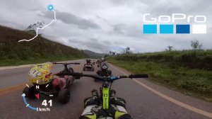 СМЕШНЫЕ ГОНКИ С ГОРЫ НА ВЕЛОТРАЙКАХ