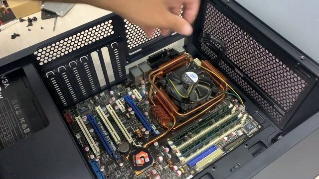 MI Pc GAMER BARATA 775 Mas POTENTE Que Ensamblado !!! смотреть онлайн