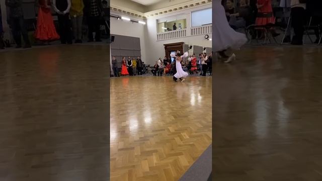 Медленный вальс// 23.01? смотреть онлайн