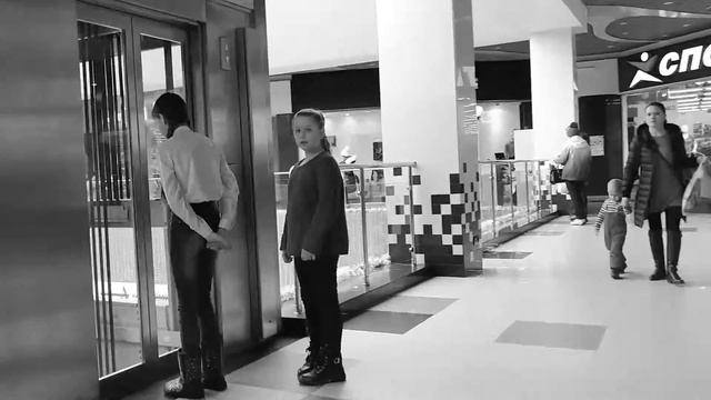 ТЦ Лазурный глазами робота R2-D2 :) Энгельс смотреть онлайн