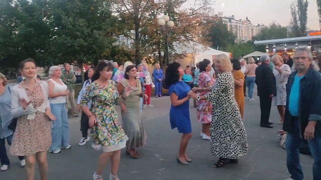 Танцующий Белгород 23.09.23. смотреть онлайн