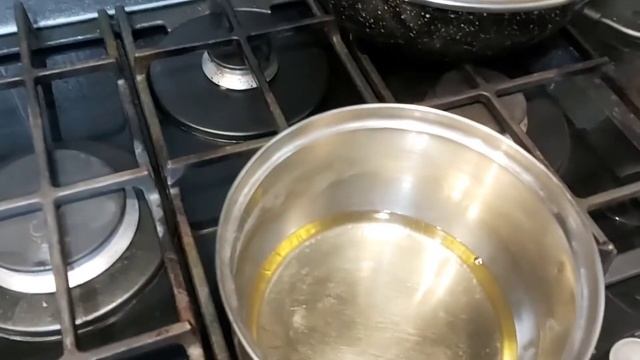 ЛУК,, ЖАРЕНО-СУШЁНЫЙ " В МАГАЗИНЕ ТАКОЙ ЛУК СТОИТ 1000Р.ЗА КГ. смотреть онлайн