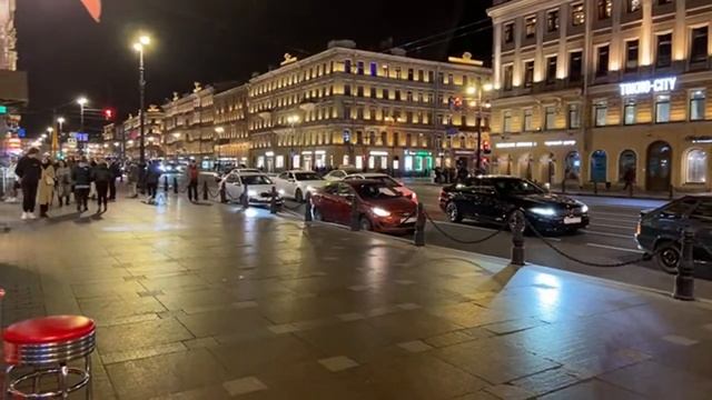 САНКТ-ПЕТЕРБУРГ 2021. НЕВСКИЙ ПРОСПЕКТ. НОЧНОЙ ПИТЕР! смотреть онлайн