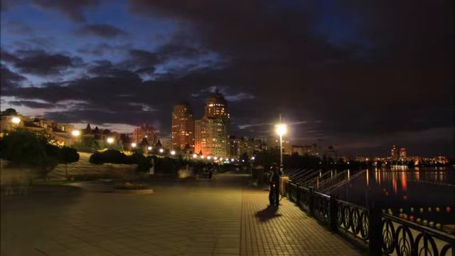 Александр Розенбаум - Киевская ночь (Смотрю на Оболонь)