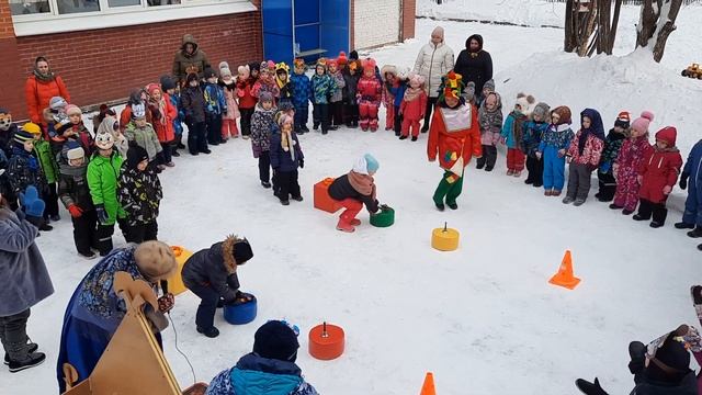 Фольклорный праздник на улице "Святки-колядки". Часть 2 смотреть онлайн