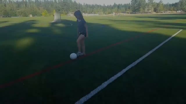 How to use a 1 foot rainbow in a soccer game смотреть онлайн