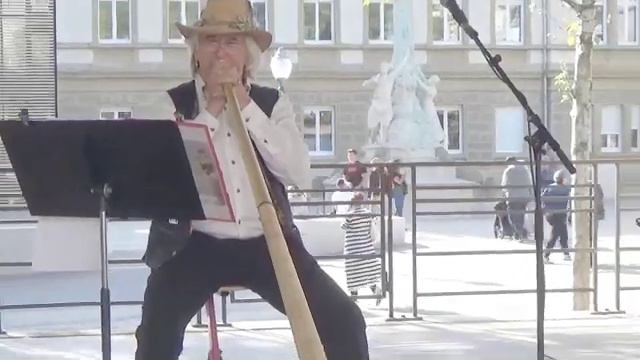 "Alphornkonzert in Luxemburg" with Guy Mangers смотреть онлайн
