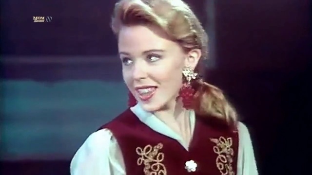 Kylie Minogue & Jason Donovan - Especially For You [Live] [1988] смотреть онлайн
