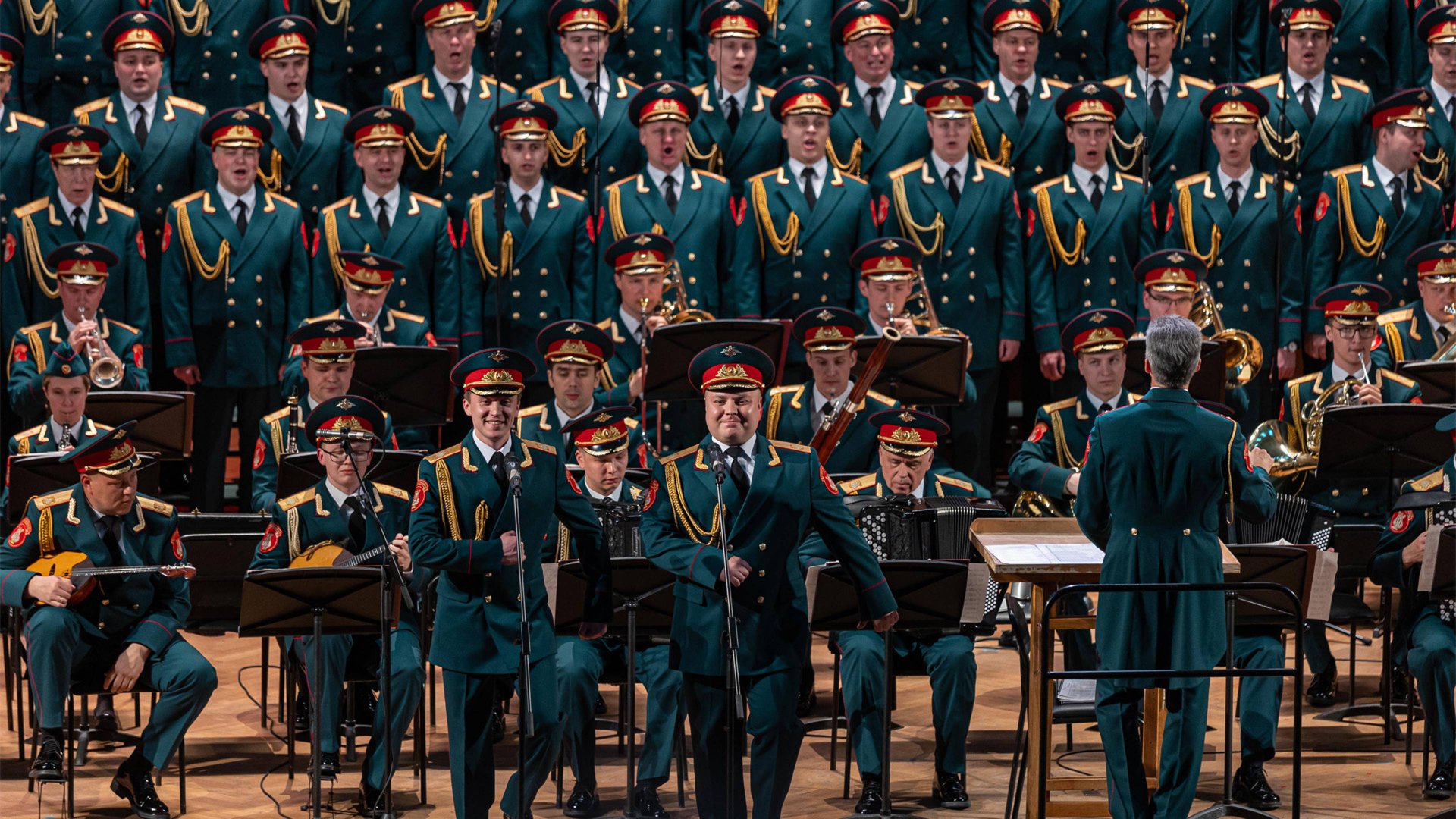 «Жди солдата», солисты – Алексей Скачков и Роман Валутов, май 2024 смотреть онлайн