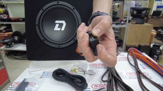 Компактный и очень доступный активный сабвуфер DL Audio Piranha 8A! смотреть онлайн