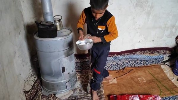 "The Fearless Wanderer: A Nomadic Widow's Journey as a Household Helper"