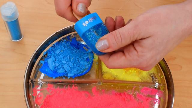 Neon Pink vs Blue vs Yellow Mixing Makeup Eyeshadow Into Slime! Satisfying Slime Video смотреть онлайн