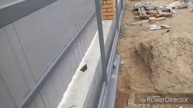 Забор и откатные ворота на винтовых сваях смотреть онлайн