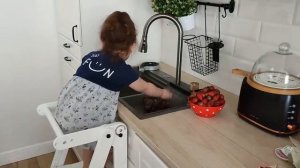 КРАСИВЫЕ СТОЛБЫ К НАШЕМУ ЗАБОРУ, ГОТОВЛЮСЬ ЗАЛИВАТЬ ФУНДАМЕНТ