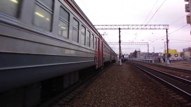 Комфортабельный электропоезд в Тулу - ЭД4МК-0024 на станции Столбовая смотреть онлайн