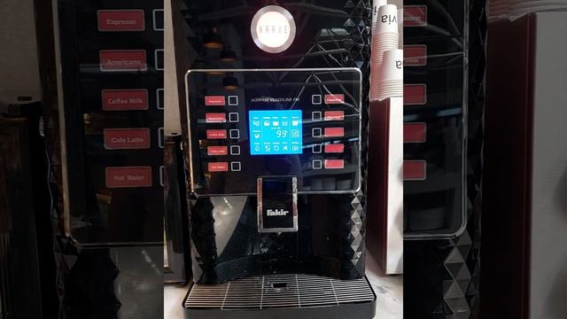 Lounge аэропорта Анталия, Турция. Путешествовать с комфортом. смотреть онлайн