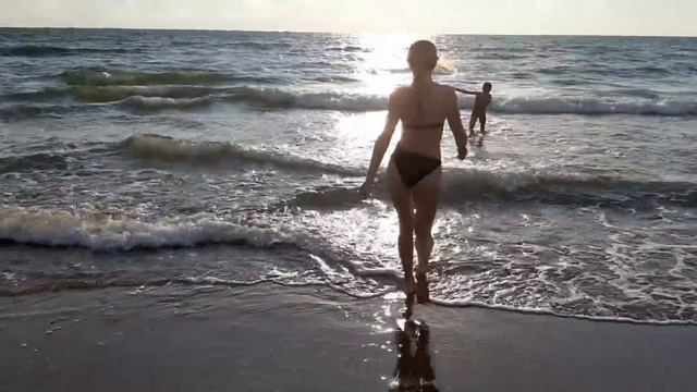 21.06.2019 Солнце - море - пляж! Вода +22'С смотреть онлайн