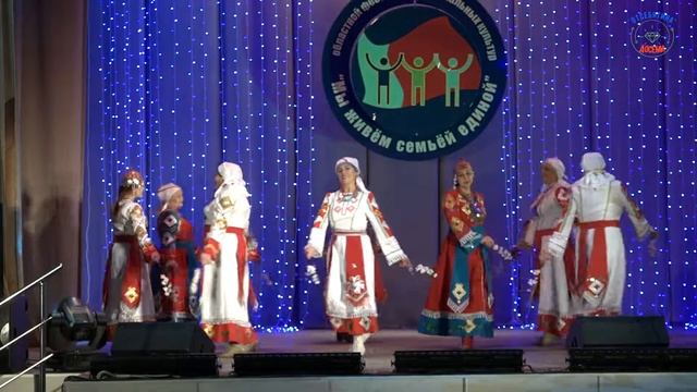 "Чувашский народный танец"... 18-09-28н смотреть онлайн