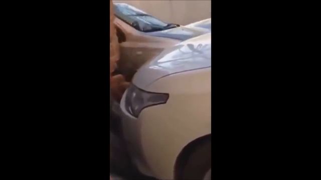 ДО СЛЕЗ! ПРИКОЛ ГОДА! НУ БАБЫ ДАЮТ))) смотреть онлайн