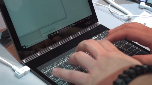 Lenovo Yoga Book C930 Hands-On: Wer braucht schon eine Tastatur? Oder Specs? смотреть онлайн