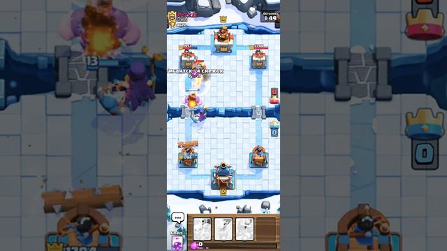 clash royale/клэш рояль китаец на 2лвла ниже пытался взять штурмом😂 смотреть онлайн