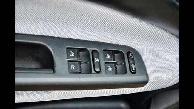 SKODA OCTAVIA RS 1.8 benzín 132KW смотреть онлайн