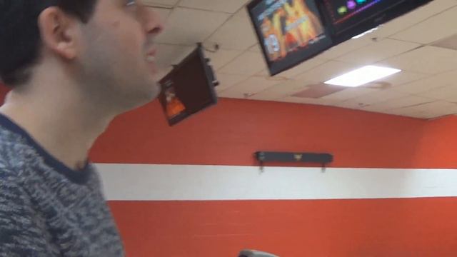 Me Playing Bowling #23 смотреть онлайн