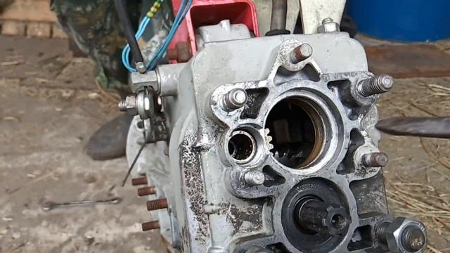 Разборка КПП мотоблока "Угра" Часть 2 смотреть онлайн