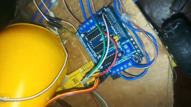 FIRE FIGHTING ROBOT смотреть онлайн