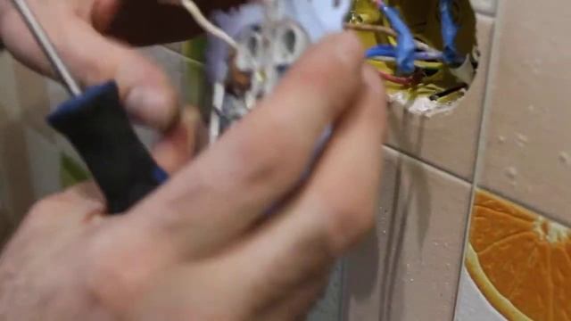 Замена розетки. Это просто. смотреть онлайн