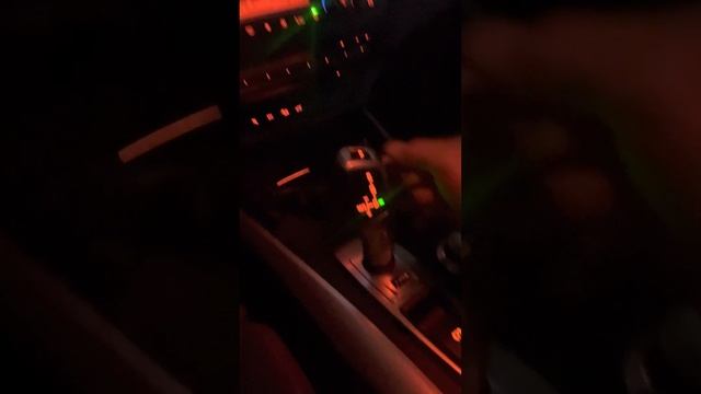 BMW x5 e70 3.0sd отключается все электроснабжение, но машина продолжает ехать. смотреть онлайн