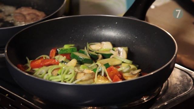 Салат Торре-дель-Греко. Рецепт от шеф-повара. смотреть онлайн