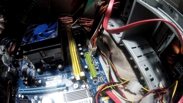 #НДБ 1 (надо делать бизнес) собираю первый комп на продажу