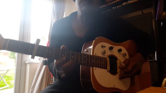 Fender Sonoran смотреть онлайн