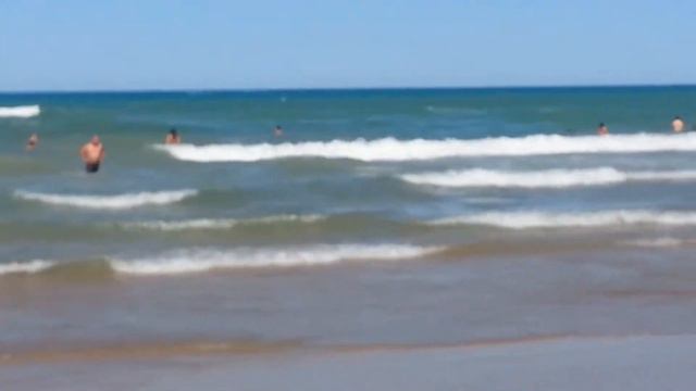 Море.  Пляж Гандии