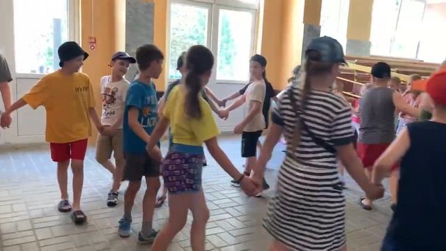 Дарим улыбку и отличное настроение. Отдых в лагере "Лесные дали" 12 отряд июль 2021 смотреть онлайн