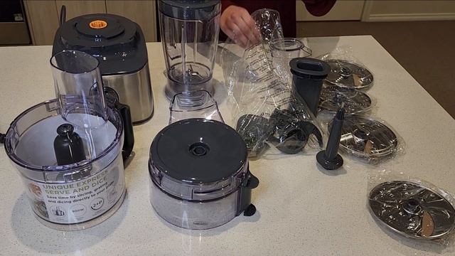 KENWOOD MultiPro Compact FDM304SS Food Processor Unboxing смотреть онлайн
