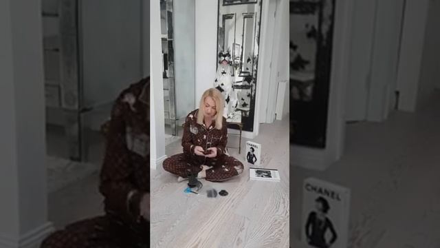 Маска Шанель от Яны Рудковской смотреть онлайн