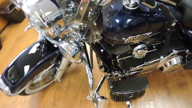 12 HARLEY DAVIDSON ROAD KING CLASSIC W ABS смотреть онлайн