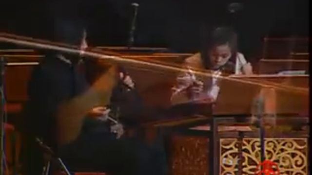 Erhu Master 蕭白鏞（Xiao Bai-Yong ）二胡寒春風曲 смотреть онлайн
