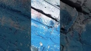 Паркур нашли автомат на крыше гаража