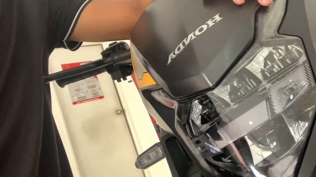 ? Nueva XRE 300 2023 ❌ Lo Bueno Incómodo y Feo смотреть онлайн