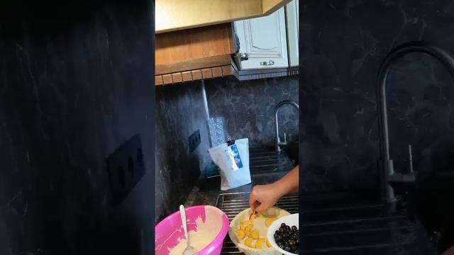 Пироги с творогом и ванилью