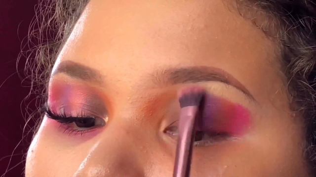 PÜR Festival Palette Look | Genesis Moreno Laboy смотреть онлайн