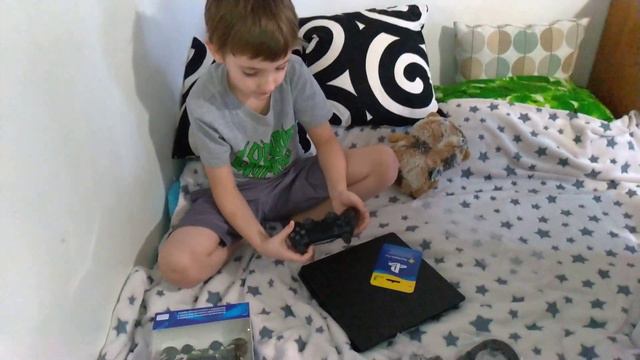 Sony Playstation 4, распаковка. смотреть онлайн