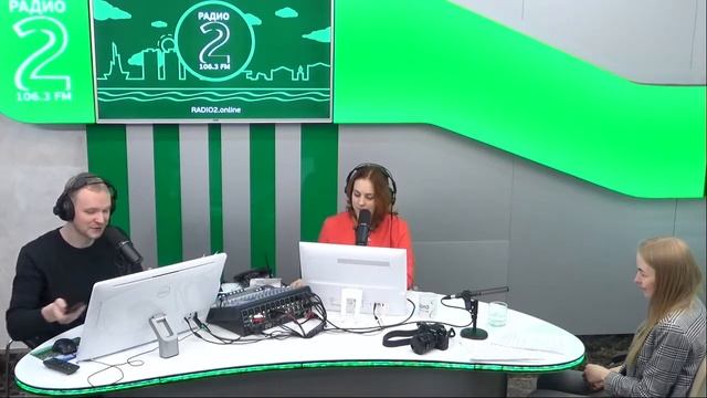 Фотограф на Радио 2 / Как фотографировать влюбленных / День влюбленных / Комсомольск-на-Амуре смотреть онлайн