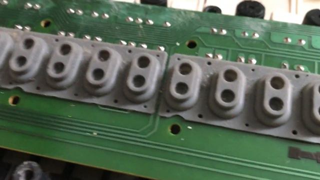 Arreglar teclas de teclado/controlador midi fácil y rápido смотреть онлайн