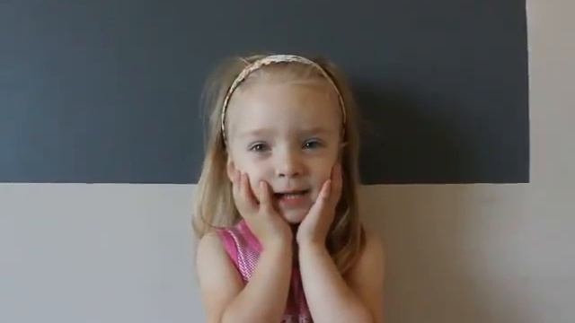 девочка 2,5 года поет песенку смотреть онлайн