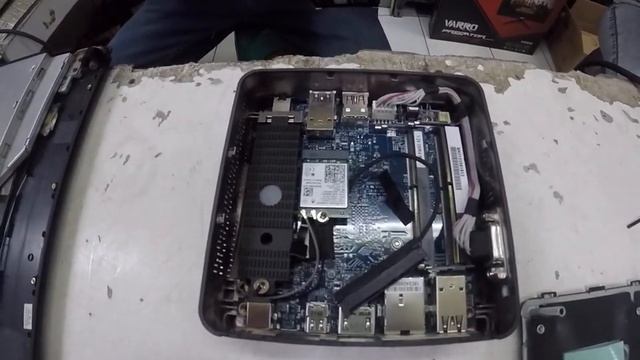 20210927 Gigabyte BRIX instalasi RAM memory смотреть онлайн