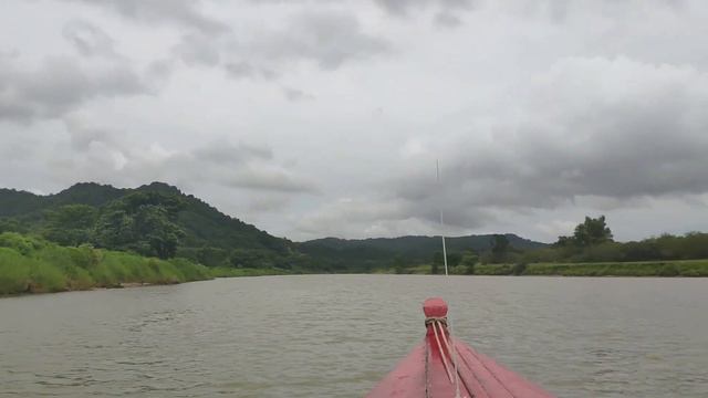 [4] Фиджи, на катере по Тихому океану, на лодке вглубь острова Водопады Сплав на покрышкке. смотреть онлайн